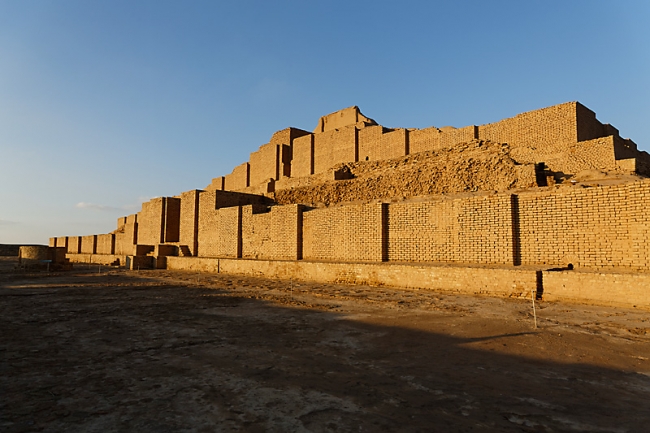 Choqâ Zanbil-Zigourat-009